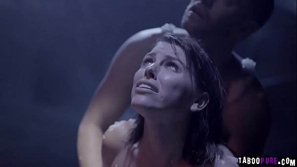 Couple taken by aliens and made to star in live sex show!