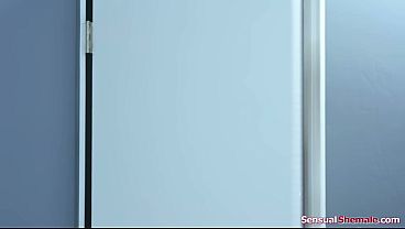 Doctor my ass is too tight to fit a dick